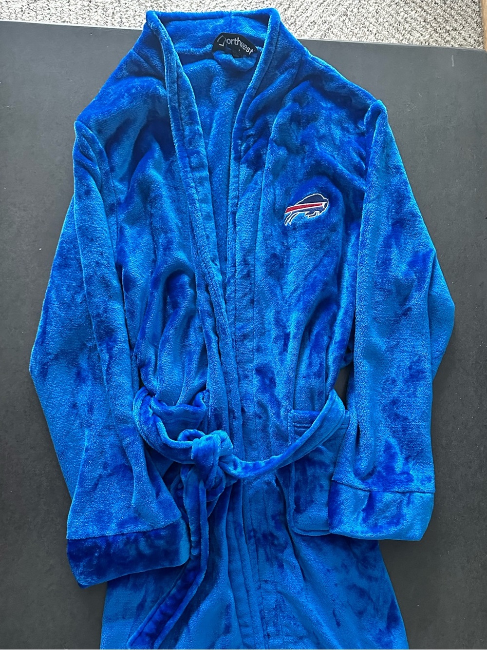 Northwest Adults L/XL Buffalo Bills Blue Fleece Robe